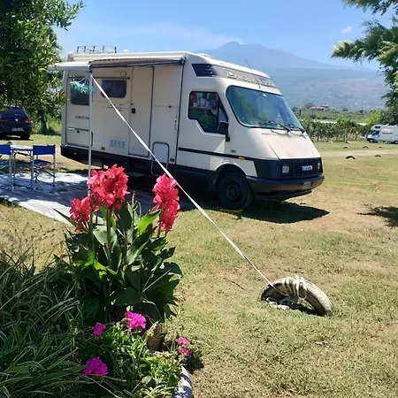 Camper Nel Fronte Mare