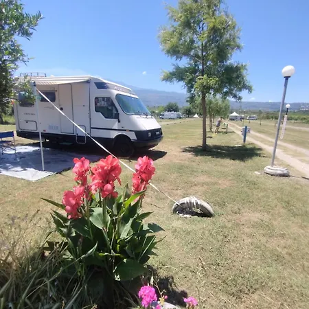 Camper Nel Fronte Mare *