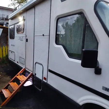 Campsite Camper Nel Fronte Mare Fiumefreddo di Sicilia
